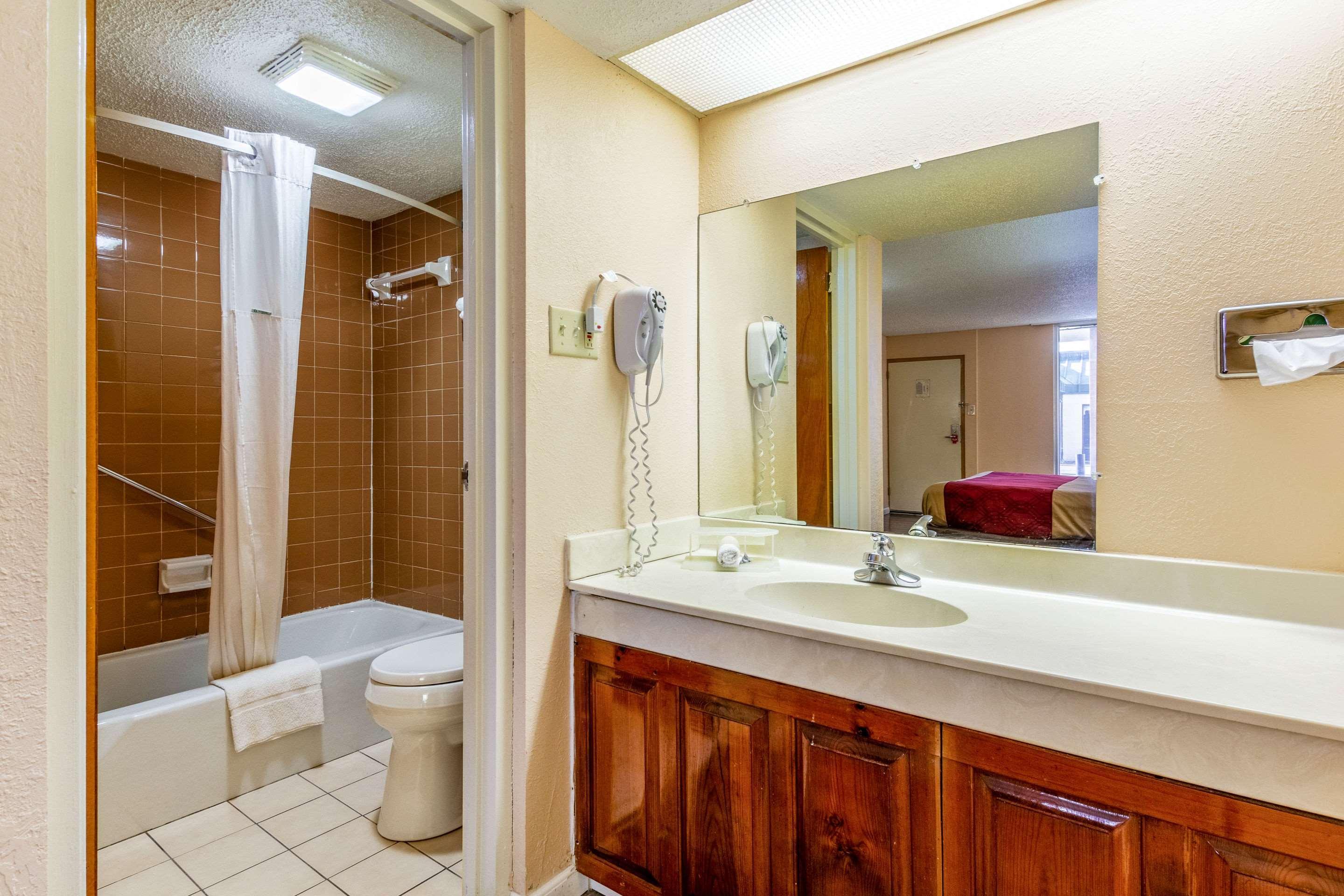 Econo Lodge Rocky Top Luaran gambar
